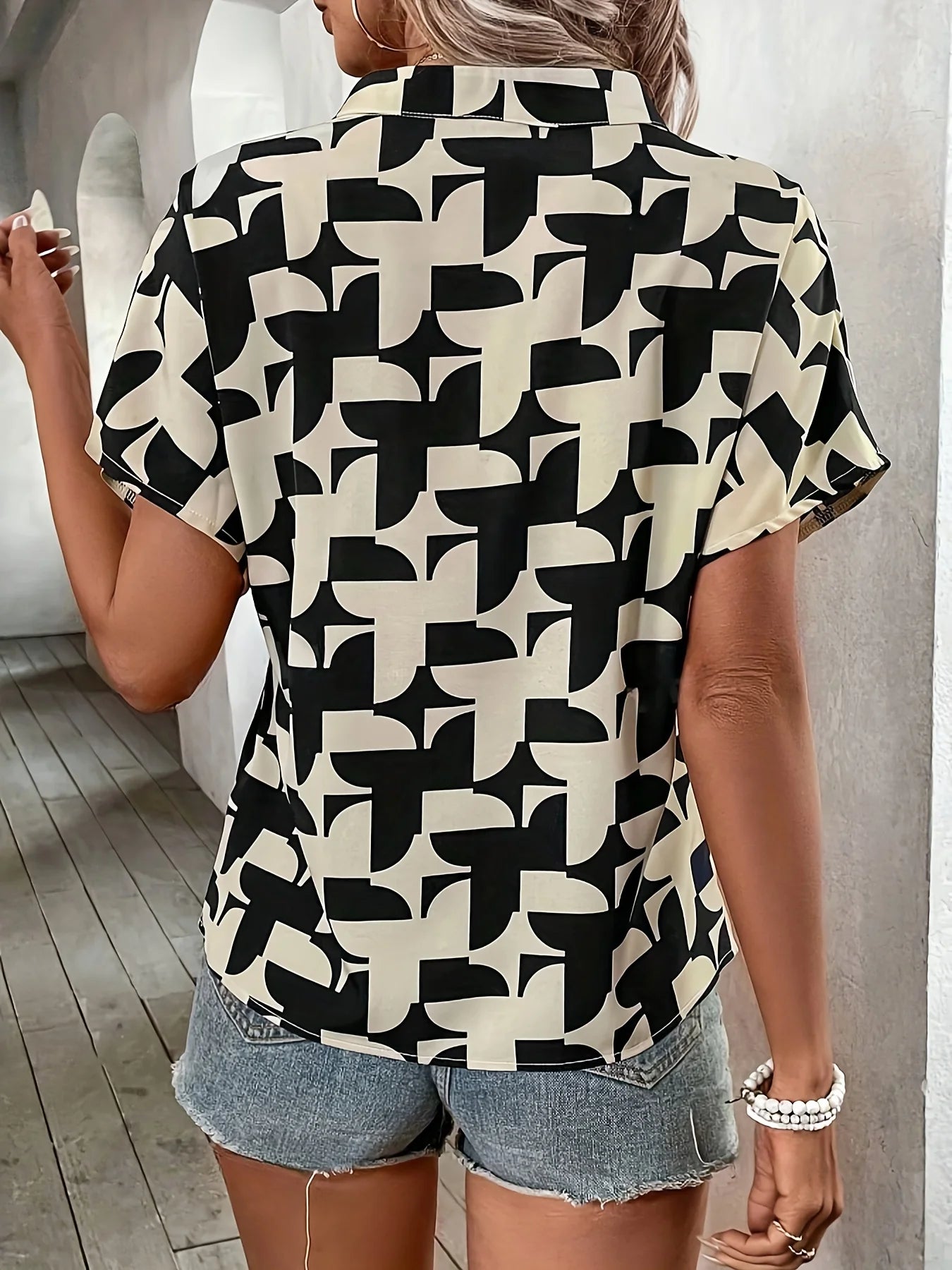 Camisa Con Cuello en V