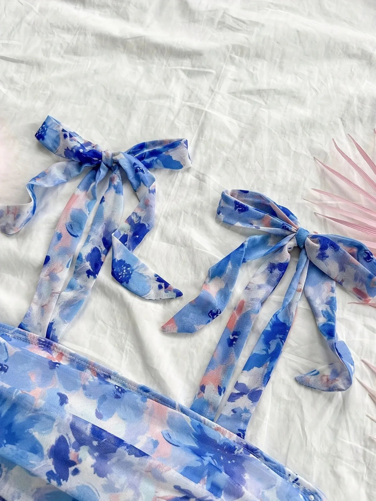 Top Corto Con Tirantes